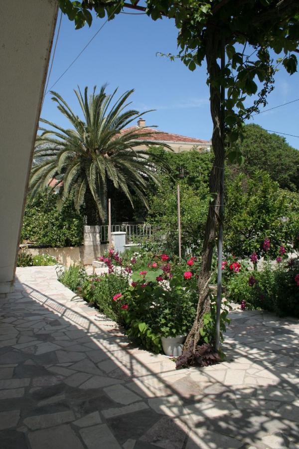 Apartments By The Sea Orebic, Peljesac - 269 Exteriör bild